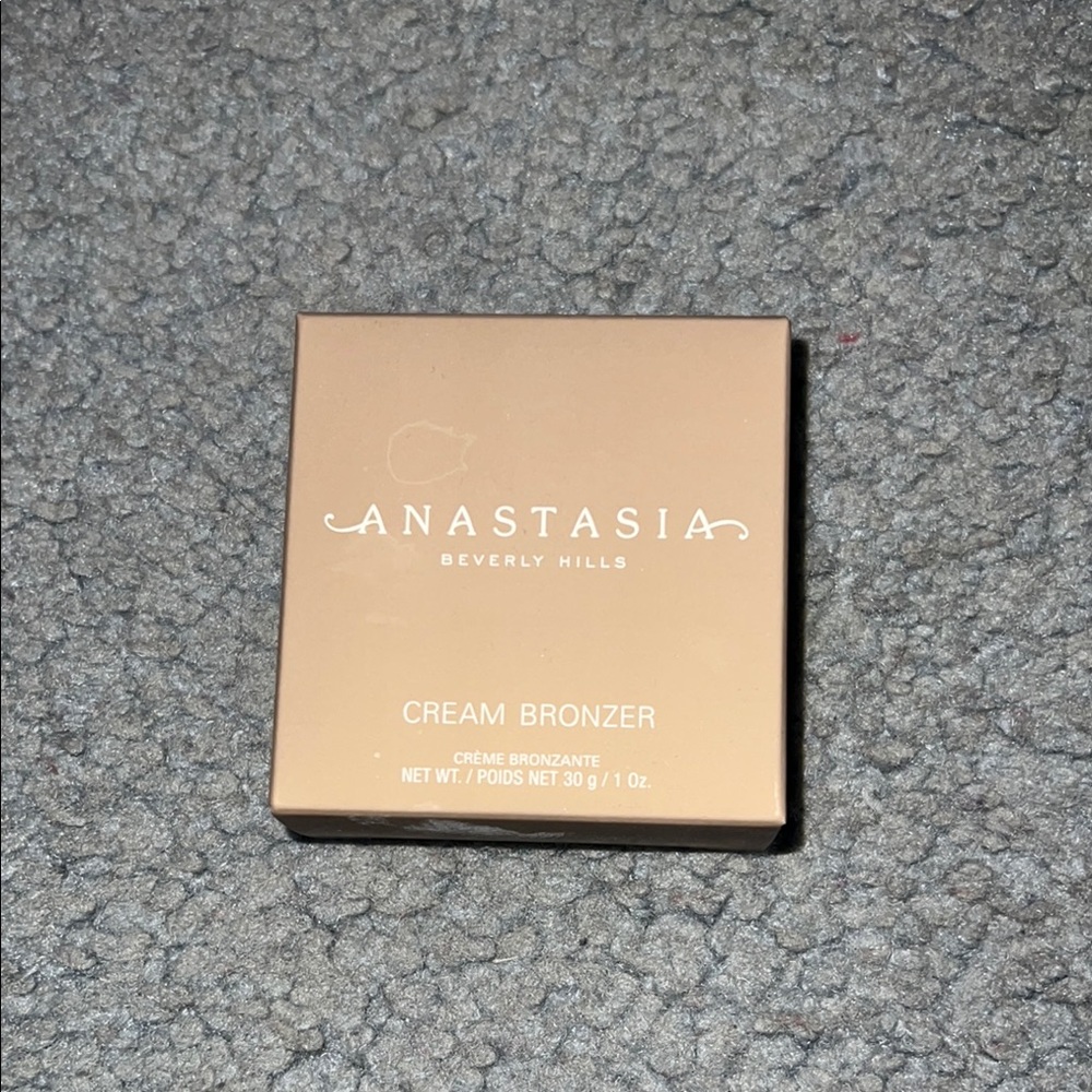 Anastasia Beverly Hills Tan Bronzer Compact